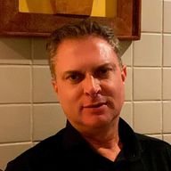 Jorge, 52