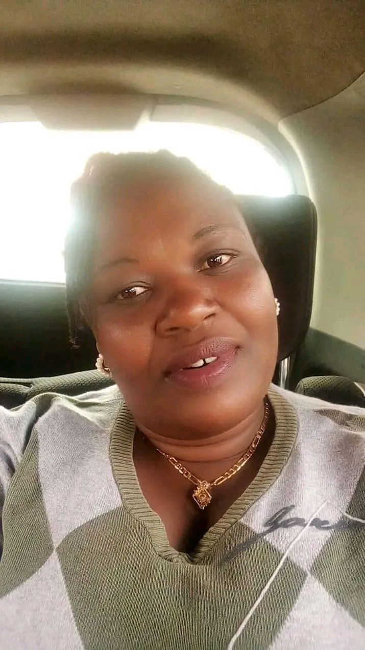 Mary, 41