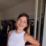 María Paz, 25