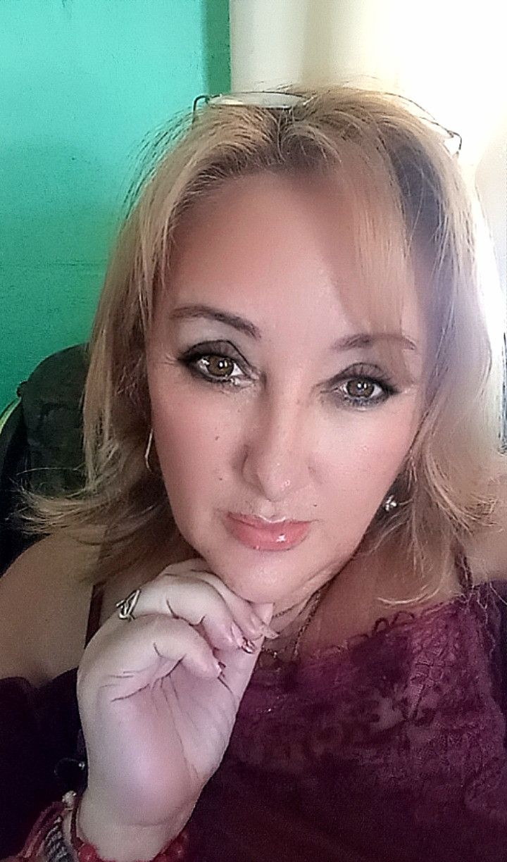 Ana, 51