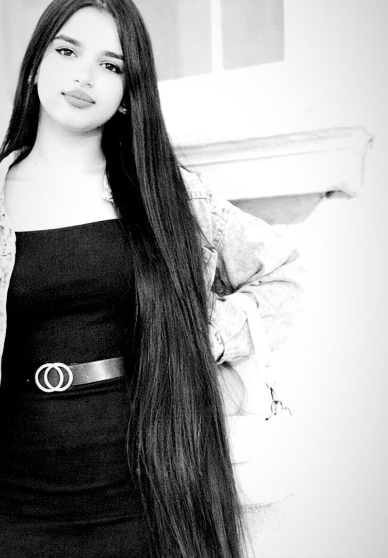 Зарина, 25