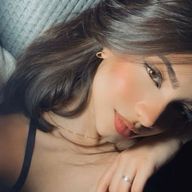 Isabel, 20