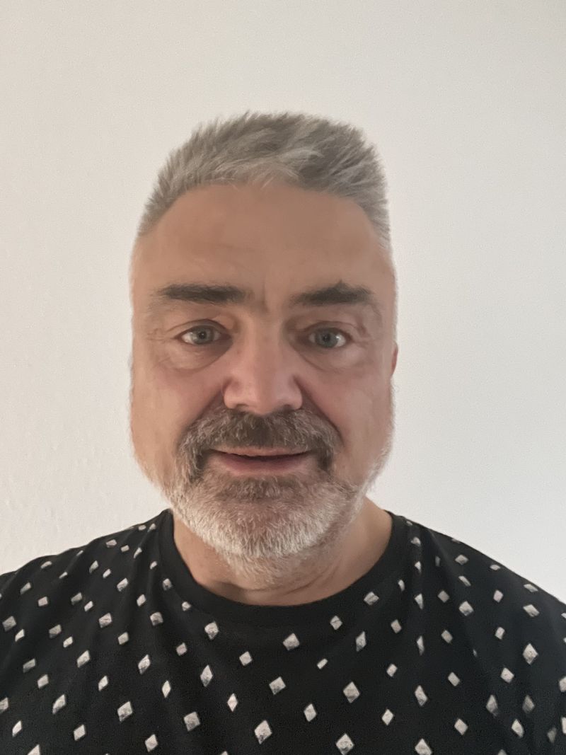 Mariusz, 55