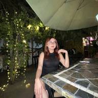 Brenda, 25