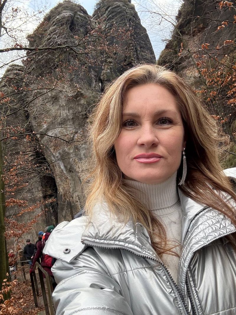 Alina, 38