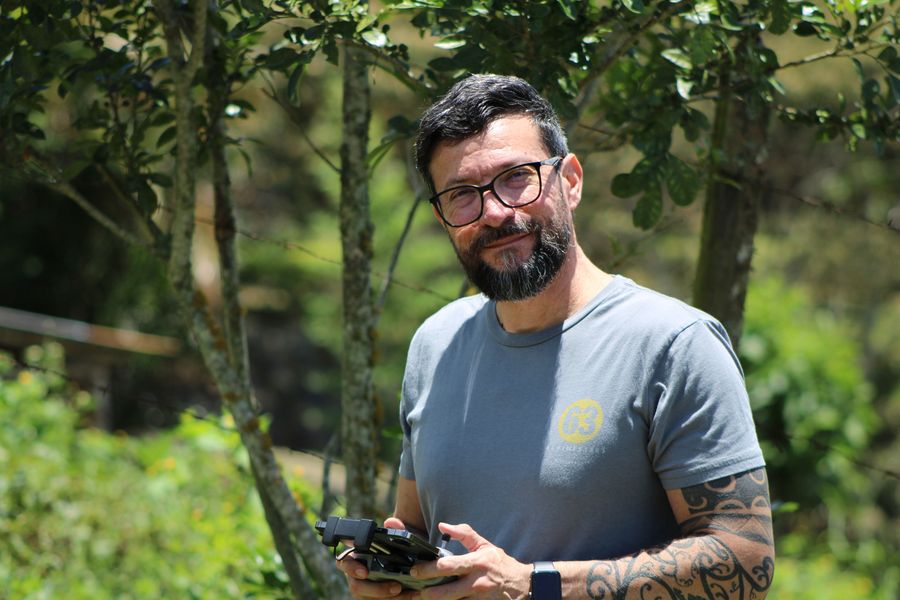 Alex, 50