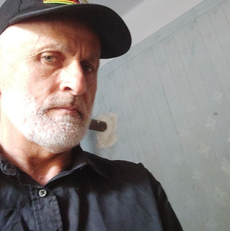 Юрий, 60