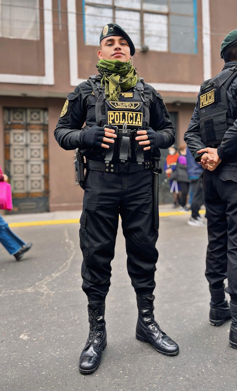 Alex, 26