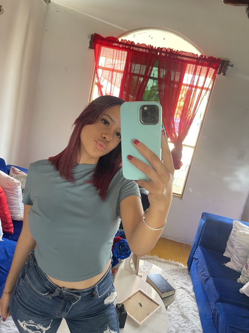 Yanielis, 20