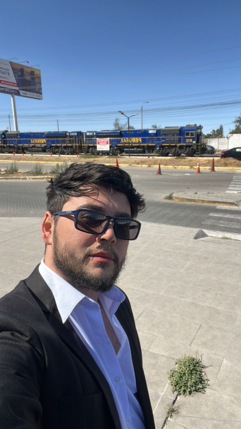 Paolo, 27