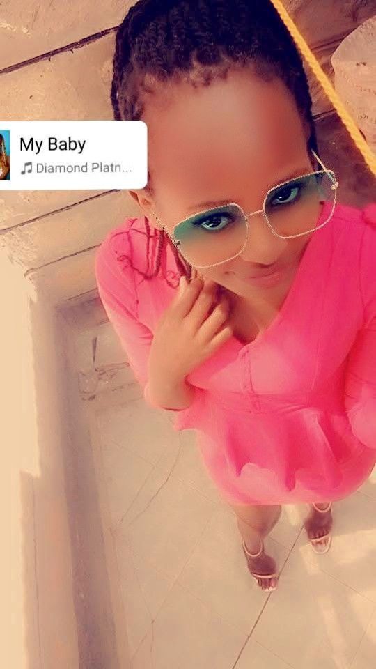 Evanaah, 31