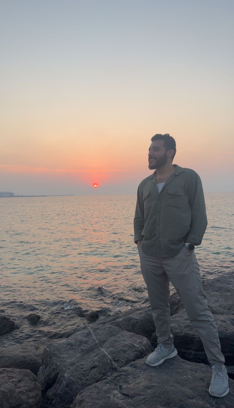 Adnan, 26