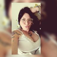 Rocio, 27
