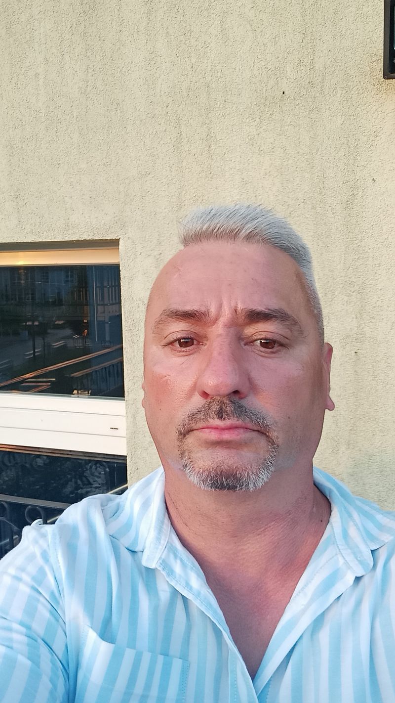 Rafał, 48