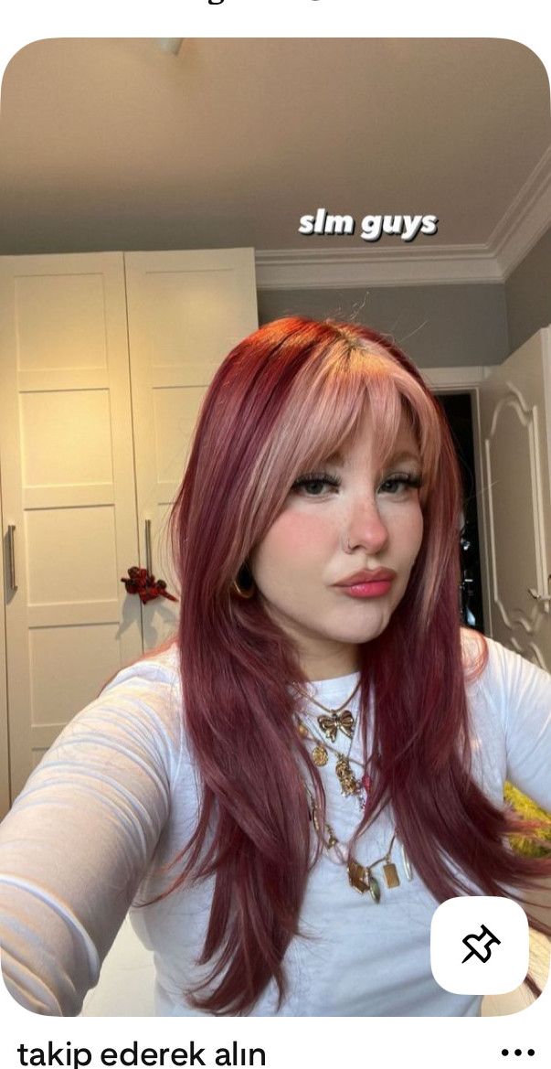 Anaya, 24