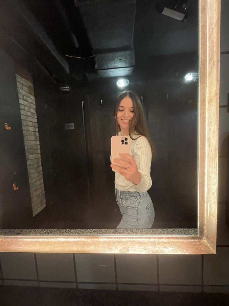 Inna, 34