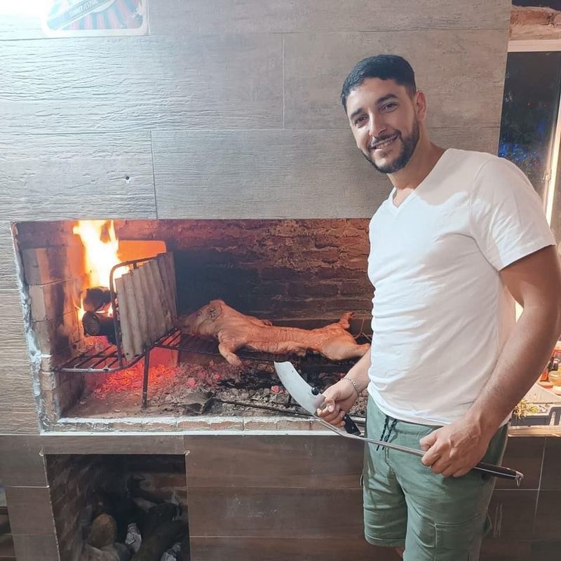 Cristian, 34