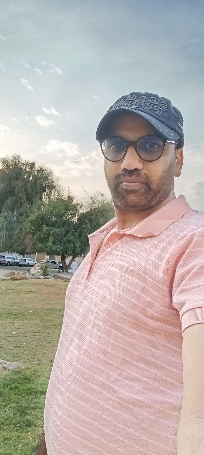Sidiq, 43