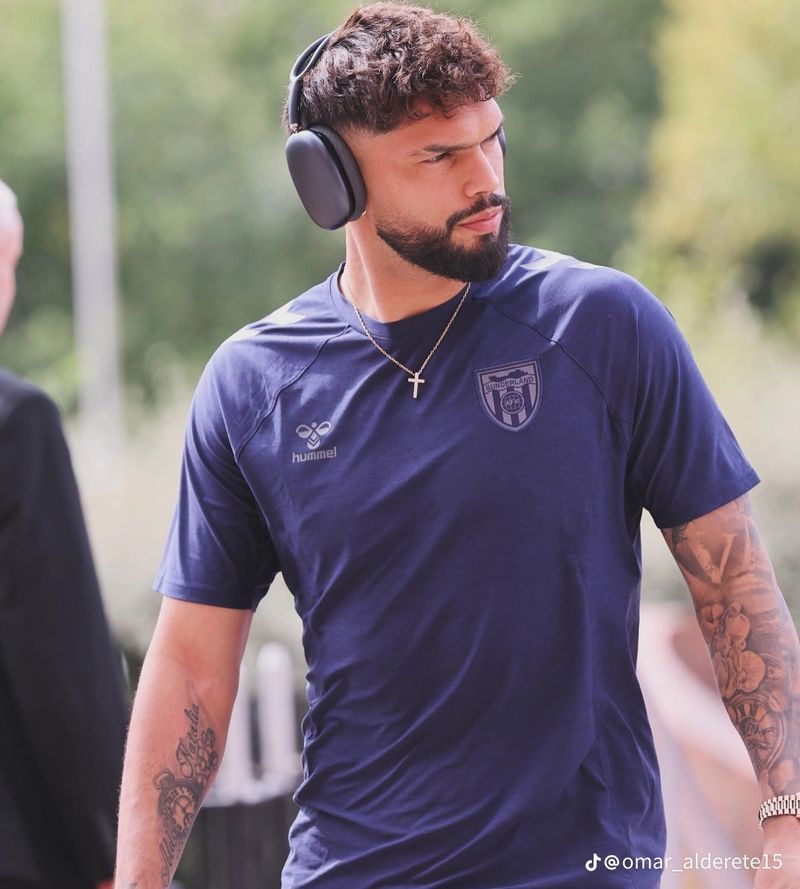 Fabian, 30