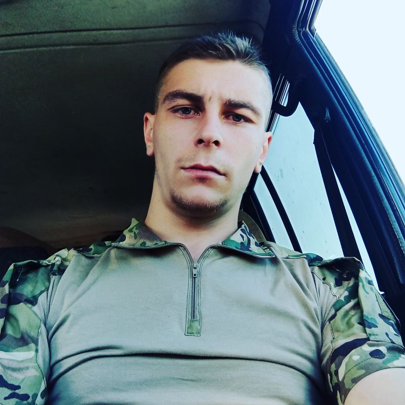 Олександр, 26