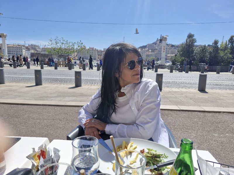 Mimi, 57