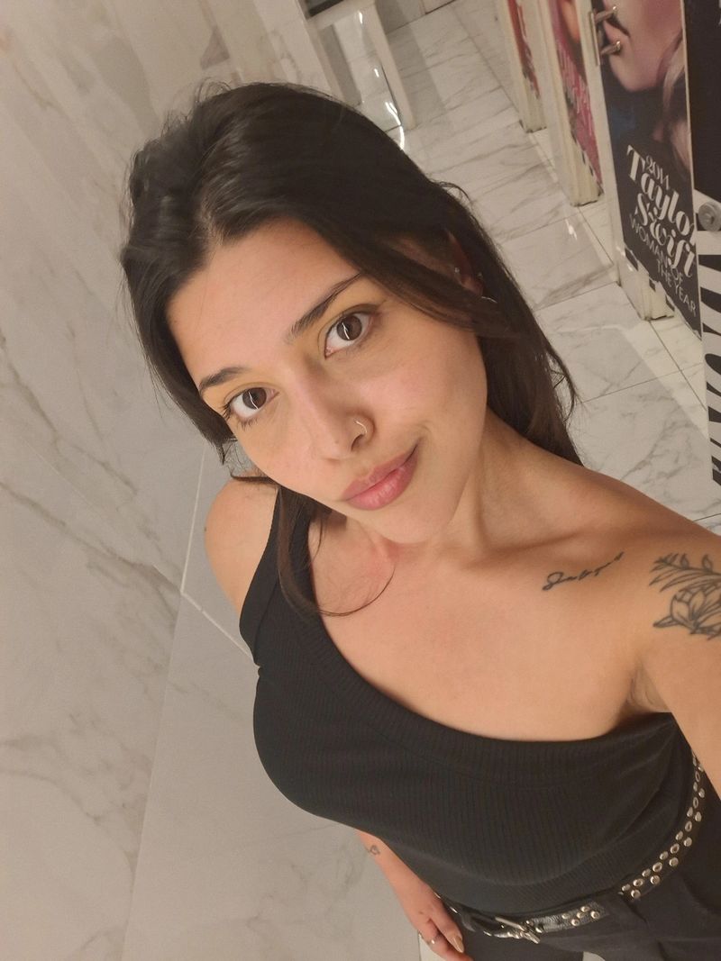 Jaqui, 26