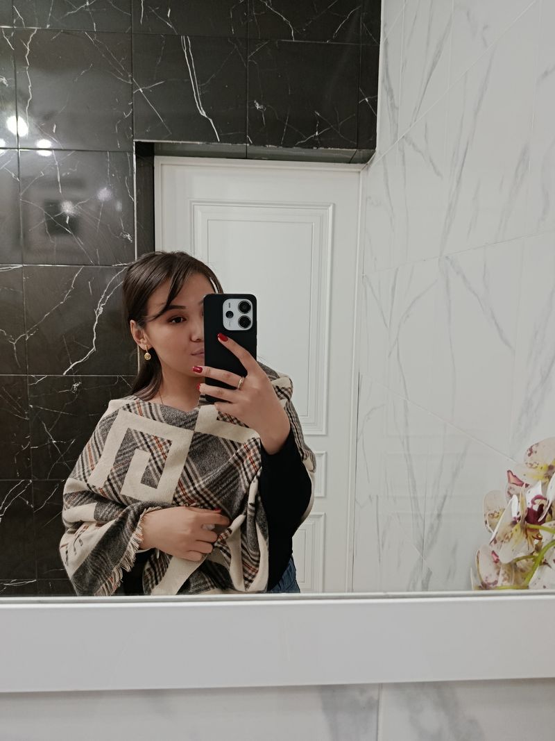 Алина, 26