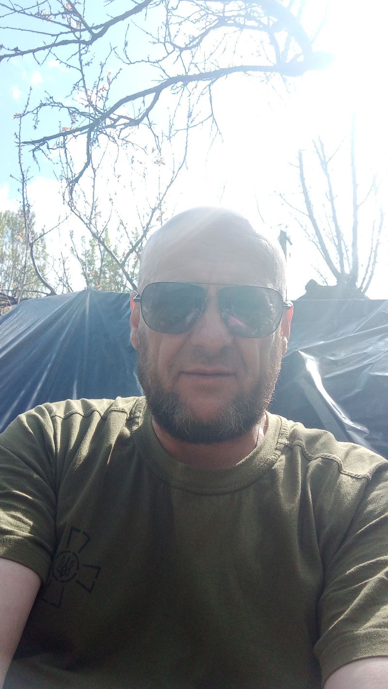 Андрій, 49