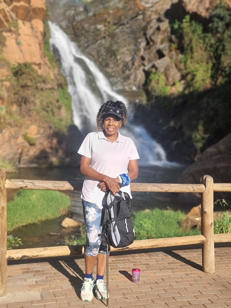Tsholofelo, 60