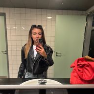 Аня, 32