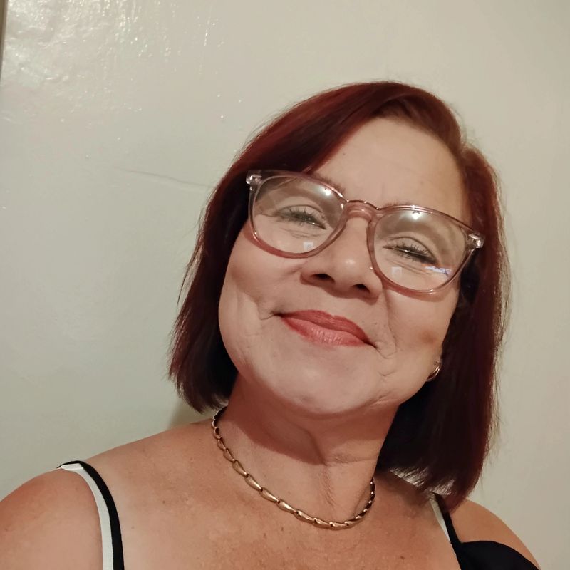 Maribel, 55
