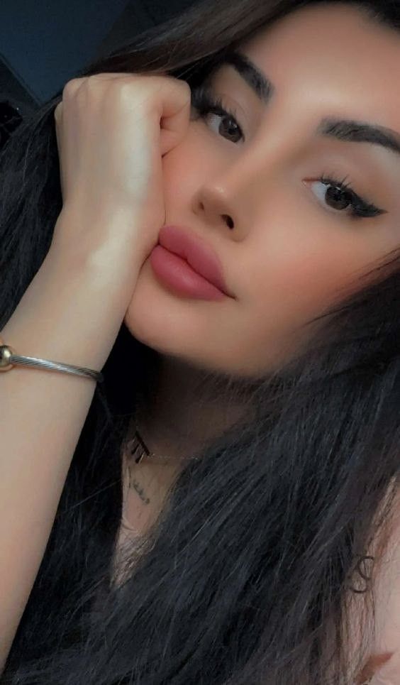 Melek, 24