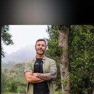 Ricky, 46