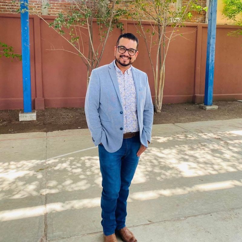 Omar, 47