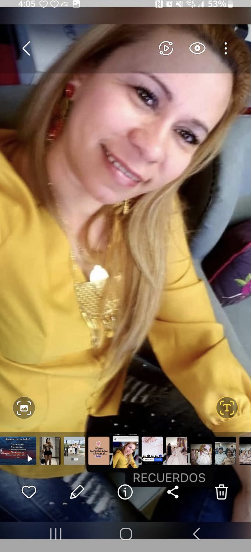 Julieth, 52