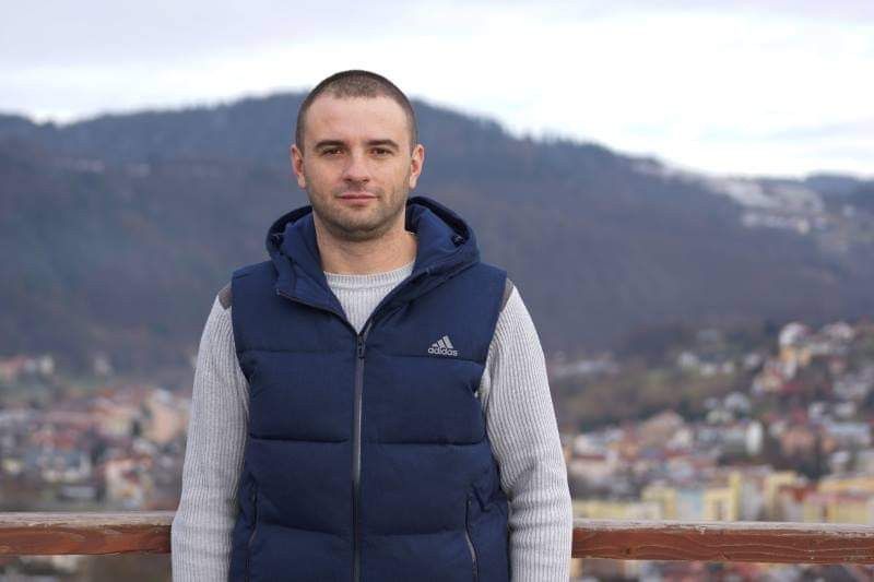 Piotr, 42