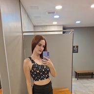 Alicia, 25