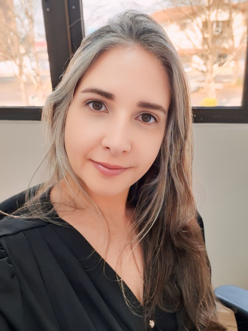 Lucinha, 47