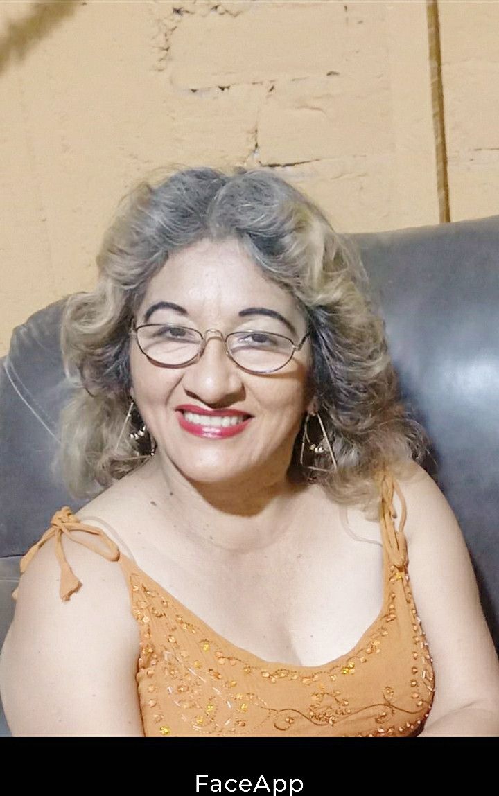 Loyda Flor, 60