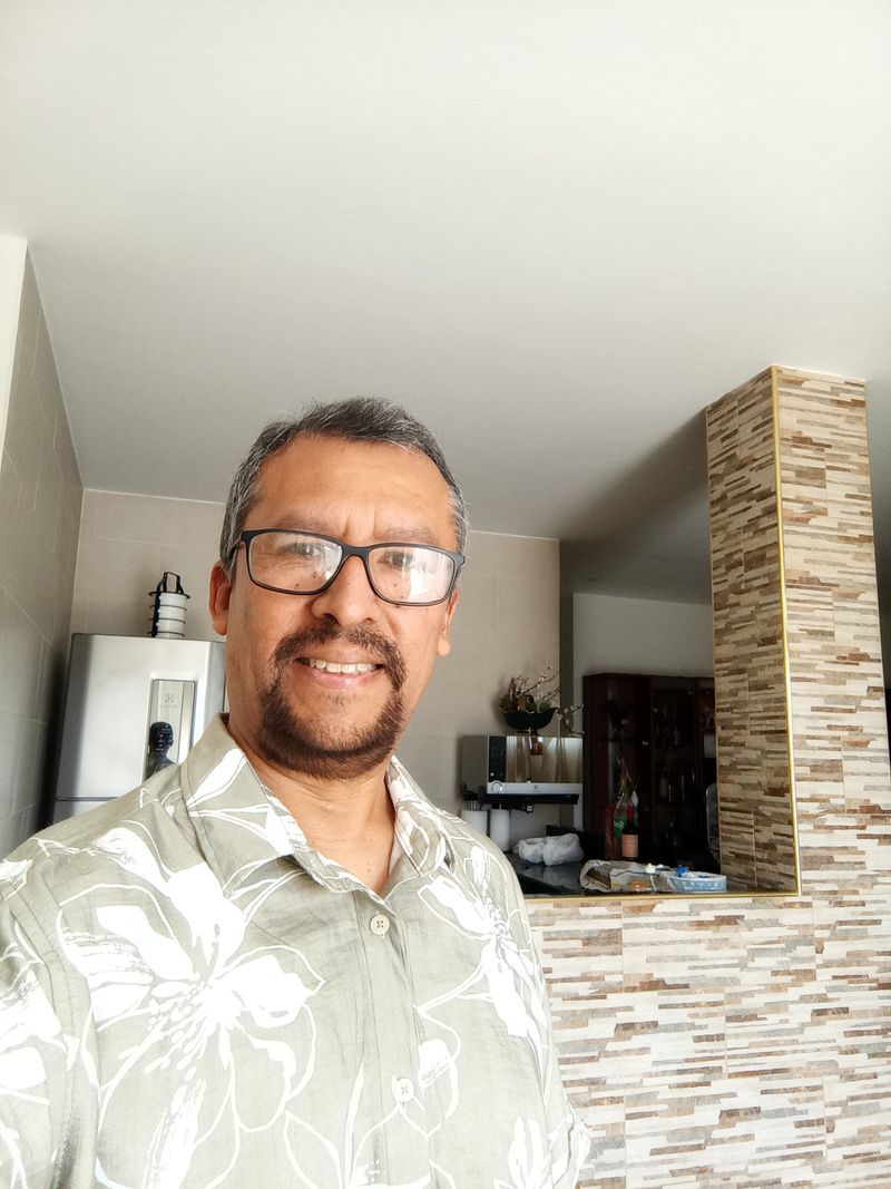 Toño, 60
