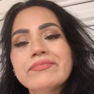 Mia, 56
