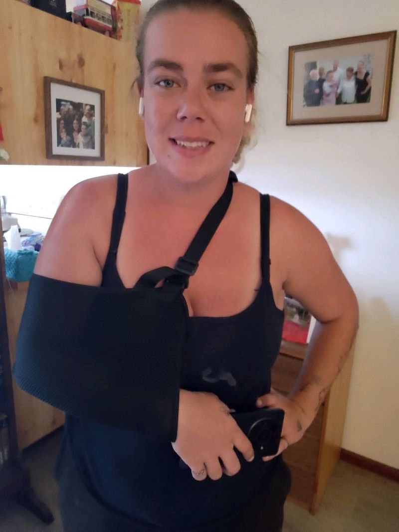 Maddy, 25