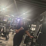 Ellie, 31