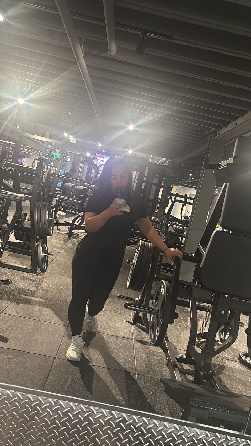 Ellie, 31