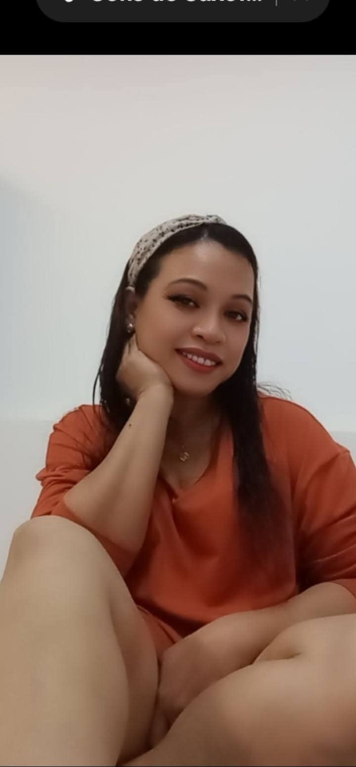 Sandy, 40