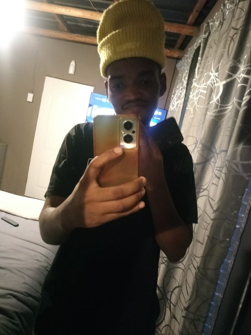 Jerzey, 27