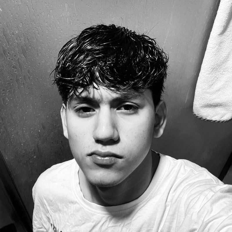 Gabo, 21