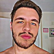 Pedro, 27