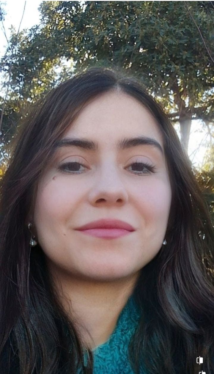Sandra, 40