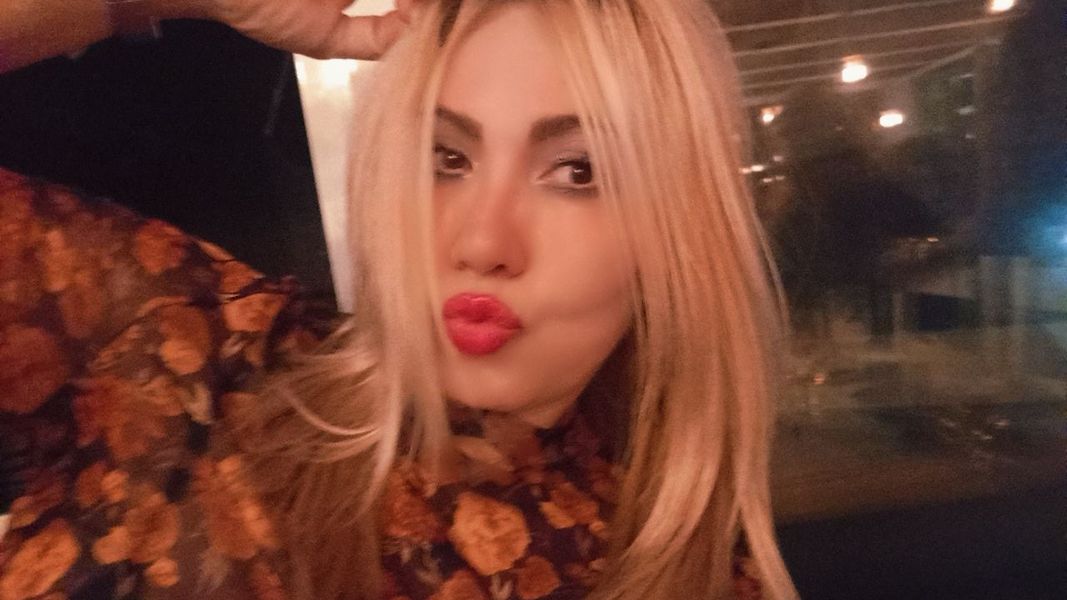 Erika, 50